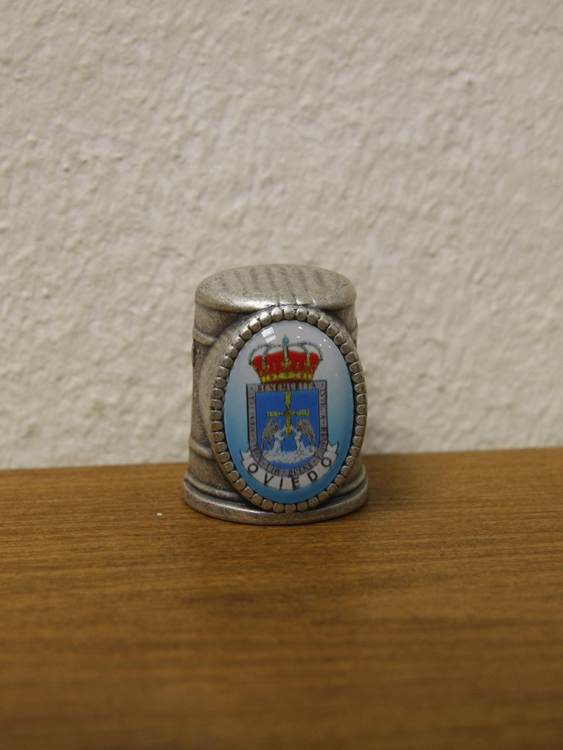 DEDAL DE METAL ESCUDO DE OVIEDO