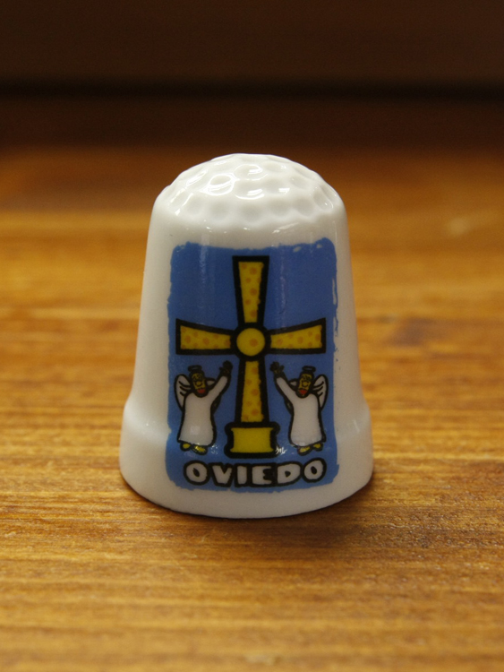 DEDAL DE PORCELANA CRUZ DE LOS ANGELES