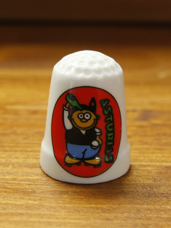 DEDAL DE PORCELANA SIDRERO