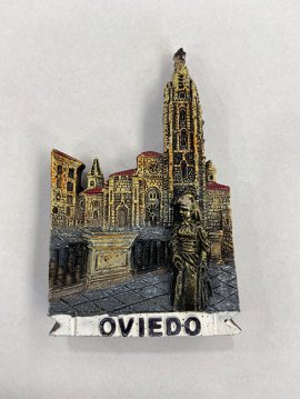 IMAN CATEDRAL DE OVIEDO