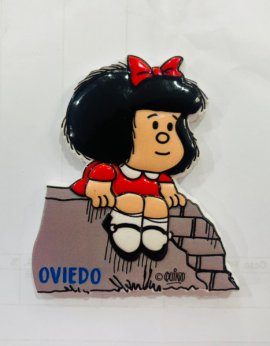 IMÁN RESINA MAFALDA SENTADA IMÁN RESINA MAFALDA SENTADA